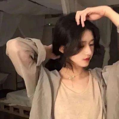 女子高中生
