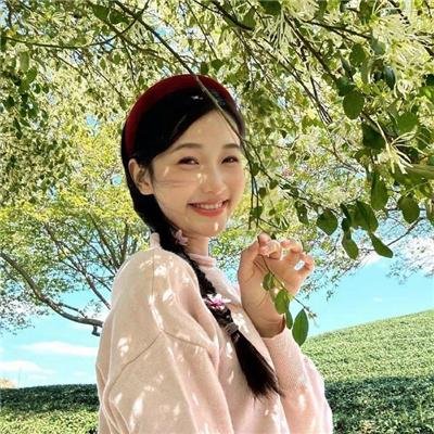 美丽笨女人